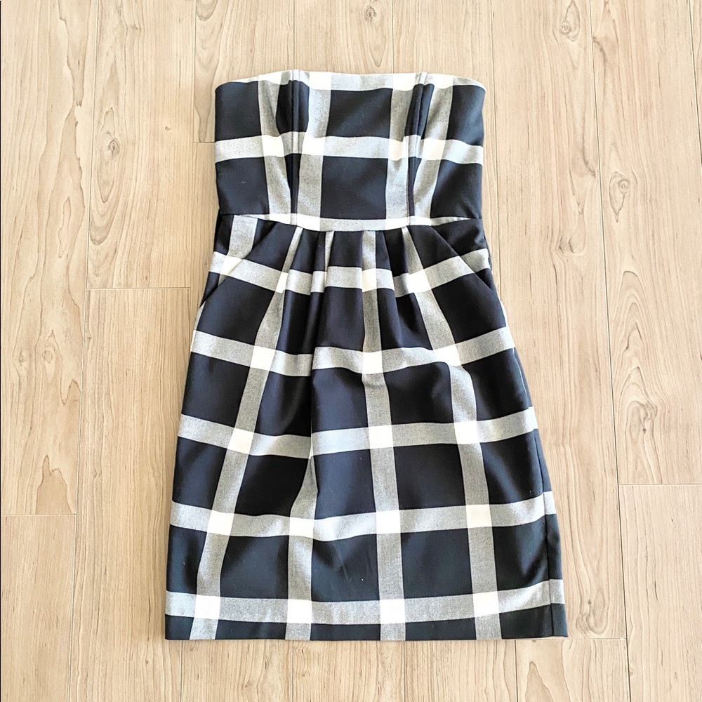 XOXO Strapless Dress